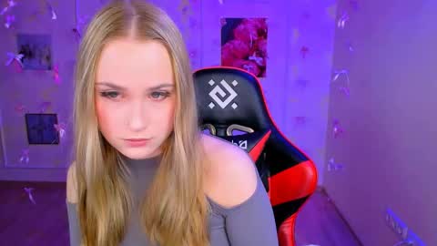 Jenny online show from 05-10-26, 06:24