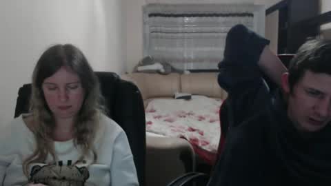 JenisAndPeter online show from 03-11-25, 09:04