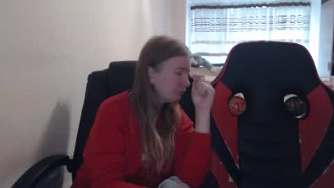 JenisAndPeter online show from 11-20-25, 07:08