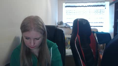 JenisAndPeter online show from 03-24-26, 07:02