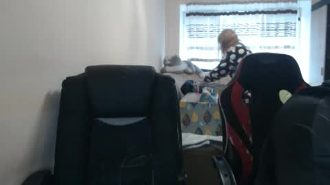 JenisAndPeter online show from 04-03-26, 05:27