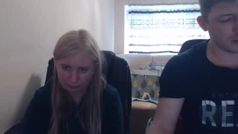 Snapshot of jenisandpeter chatting on 04-23-26, 05:04 JenisAndPeter online show from 04-23-26, 05:04