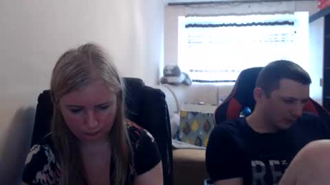 Snapshot of jenisandpeter chatting on 05-29-26, 08:23 JenisAndPeter online show from 05-29-26, 08:23