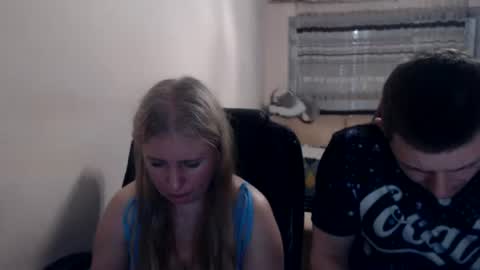 Snapshot of jenisandpeter chatting on 06-26-26, 06:56 JenisAndPeter online show from 06-26-26, 06:56