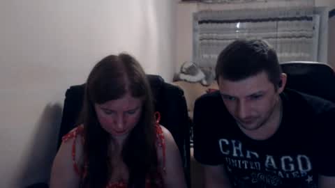 Snapshot of jenisandpeter chatting on 07-09-26, 08:13 JenisAndPeter online show from 07-09-26, 08:13
