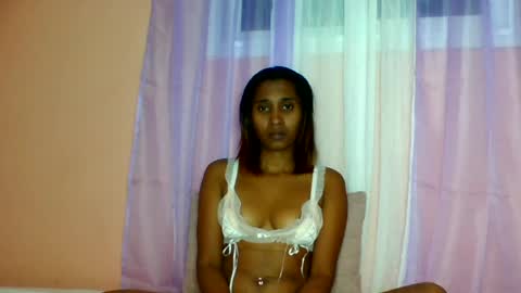 Snapshot of jenita_69 chatting on 07-08-26, 06:01 jenita_69 online show from 07-08-26, 06:01