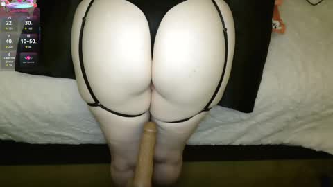Snapshot of jenitaylia chatting on 04-01-26, 10:38 jenitaylia online show from 04-01-26, 10:38