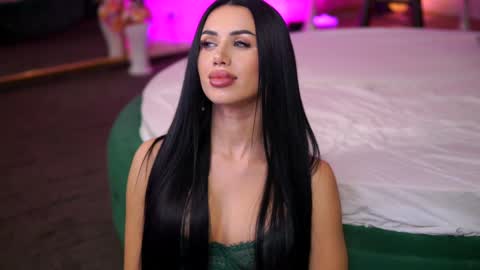 Snapshot of jenna_day chatting on 02-07-25, 12:17 jenna_day online show from 02-07-25, 12:17