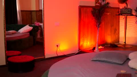 Snapshot of jenna_day chatting on 02-17-25, 06:53 jenna_day online show from 02-17-25, 06:53