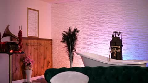 jenna_day online show from 04-11-26, 07:24