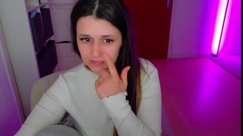 Snapshot of jenna_sxy19 chatting on 09-26-25, 10:36 jennasxy19 online show from 09-26-25, 10:36