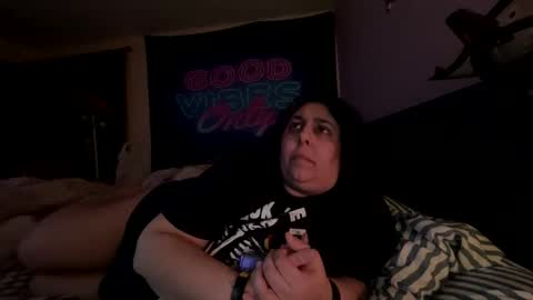  Dragon Queen. Be my Dragon --  and  online show from 11-03-25, 12:24