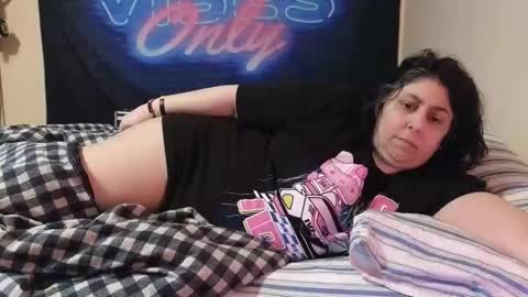  Dragon Queen. Be my Dragon --  and  online show from 12-18-25, 03:23