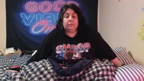  Dragon Queen. Be my Dragon --  and  online show from 01-10-26, 11:56