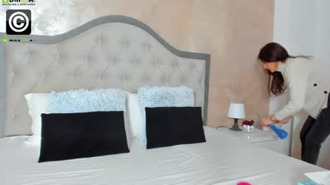 Snapshot of jennamyers chatting on 01-03-25, 08:01 JennaMyers online show from 01-03-25, 08:01