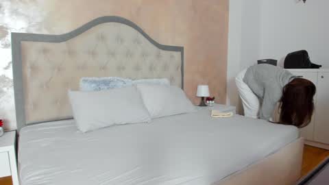 Snapshot of jennamyers chatting on 02-04-25, 08:17 JennaMyers online show from 02-04-25, 08:17