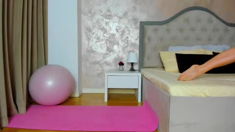 JennaMyers online show from 09-10-25, 07:25