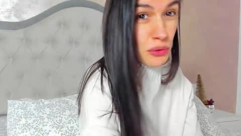 Snapshot of jennamyers chatting on 12-16-25, 08:14 JennaMyers online show from 12-16-25, 08:14