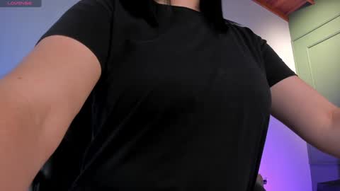 Jenna Olson  online show from 02-05-25, 06:37