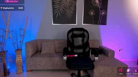 Jenna Olson  online show from 02-05-25, 10:44