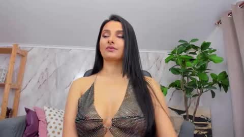 JennaPrice online show from 11-14-25, 03:22