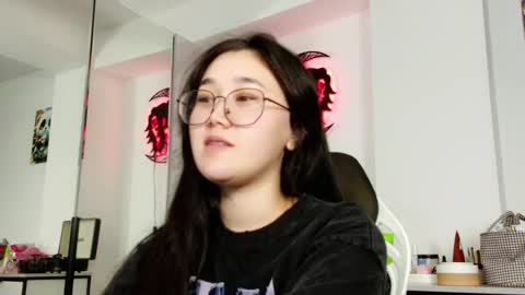 Snapshot of jennatyan chatting on 12-02-24, 04:31 JENNA online show from 12-02-24, 04:31