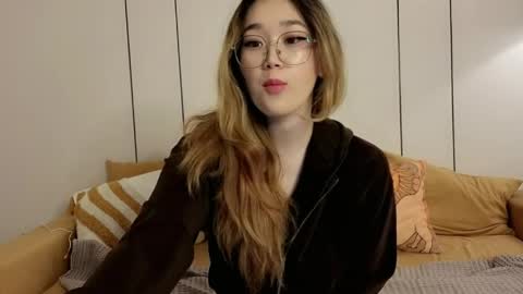 JENNA online show from 04-16-26, 05:08