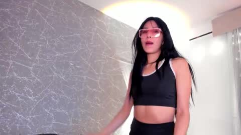 Jenner online show from 12-14-25, 11:53