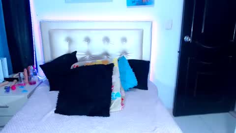 jenn online show from 02-16-25, 11:16