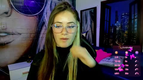 Snapshot of jenni_arango chatting on 12-06-24, 07:43 Jenny online show from 12-06-24, 07:43