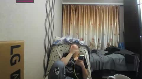 JenniDeep online show from 11-19-25, 06:08