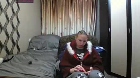 Snapshot of jennideep chatting on 02-18-26, 05:42 JenniDeep online show from 02-18-26, 05:42