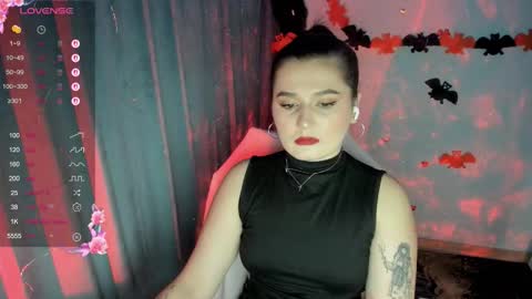 Snapshot of jennie_berry chatting on 10-27-25, 11:31 Jennie online show from 10-27-25, 11:31