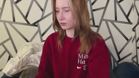 Jennie online show from 02-17-26, 01:57