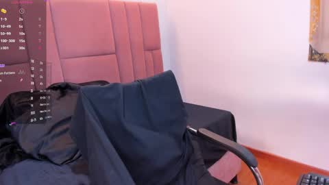 Snapshot of jennierosse chatting on 05-28-26, 12:24 Jennie online show from 05-28-26, 12:24