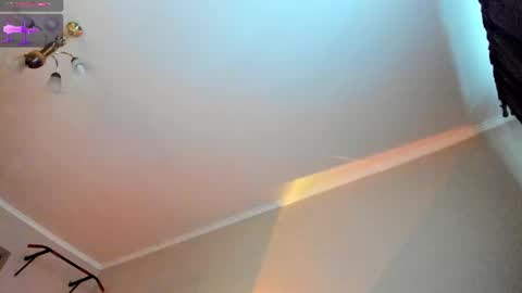 jennies_body online show from 02-06-26, 01:14