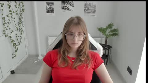 Karla online show from 05-20-26, 12:00