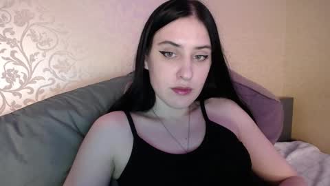 Snapshot of jennifeeeer chatting on 02-27-25, 02:53 Helen online show from 02-27-25, 02:53