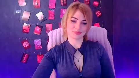 Jennifer online show from 03-19-26, 07:01