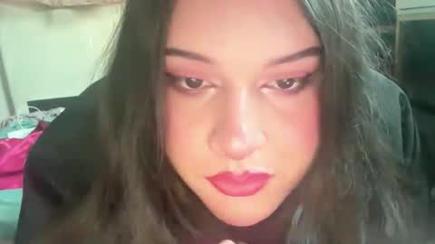jennifer_robbie online show from 11-08-25, 08:14