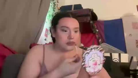 Snapshot of jennifer_robbie chatting on 06-05-26, 04:30 jennifer_robbie online show from 06-05-26, 04:30