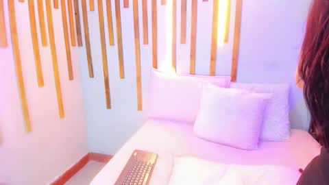 Snapshot of jennifer_vega1 chatting on 09-15-25, 09:15 Jennifer vega online show from 09-15-25, 09:15