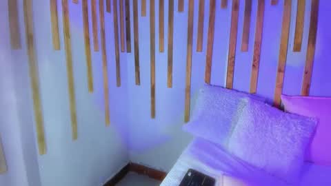 Snapshot of jennifer_vega1 chatting on 09-17-25, 09:16 Jennifer vega online show from 09-17-25, 09:16