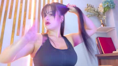 Snapshot of jennifer_vega1 chatting on 12-14-25, 10:14 Jennifer vega online show from 12-14-25, 10:14