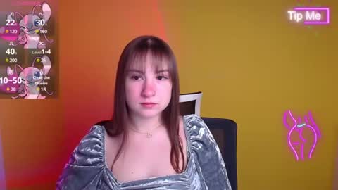 Jennifer online show from 03-03-25, 06:37