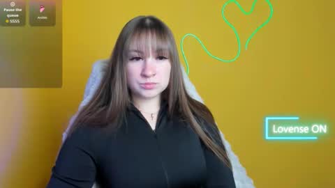 Jennifer online show from 11-21-25, 06:56