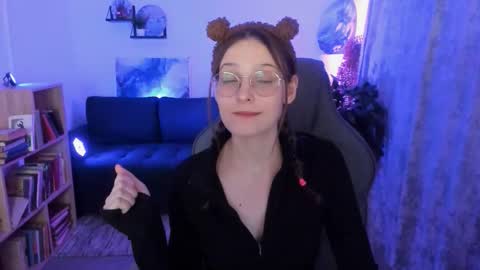 jenniferkiim online show from 02-23-26, 11:18