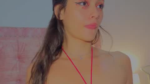 Snapshot of jenniferlee_ chatting on 07-15-26, 03:01 Jennifer Lee online show from 07-15-26, 03:01