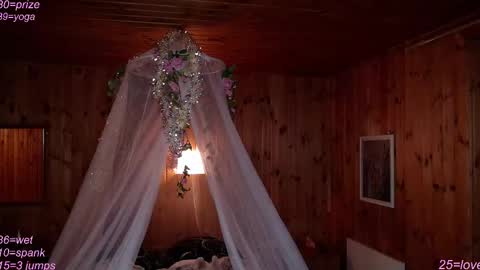 Snapshot of jenny_ames chatting on 09-27-25, 03:39 Jenny online show from 09-27-25, 03:39