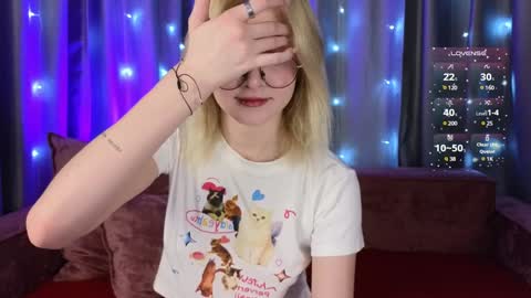 Snapshot of jenny_bunny_ chatting on 12-22-24, 07:44 jenny_bunny_ online show from 12-22-24, 07:44